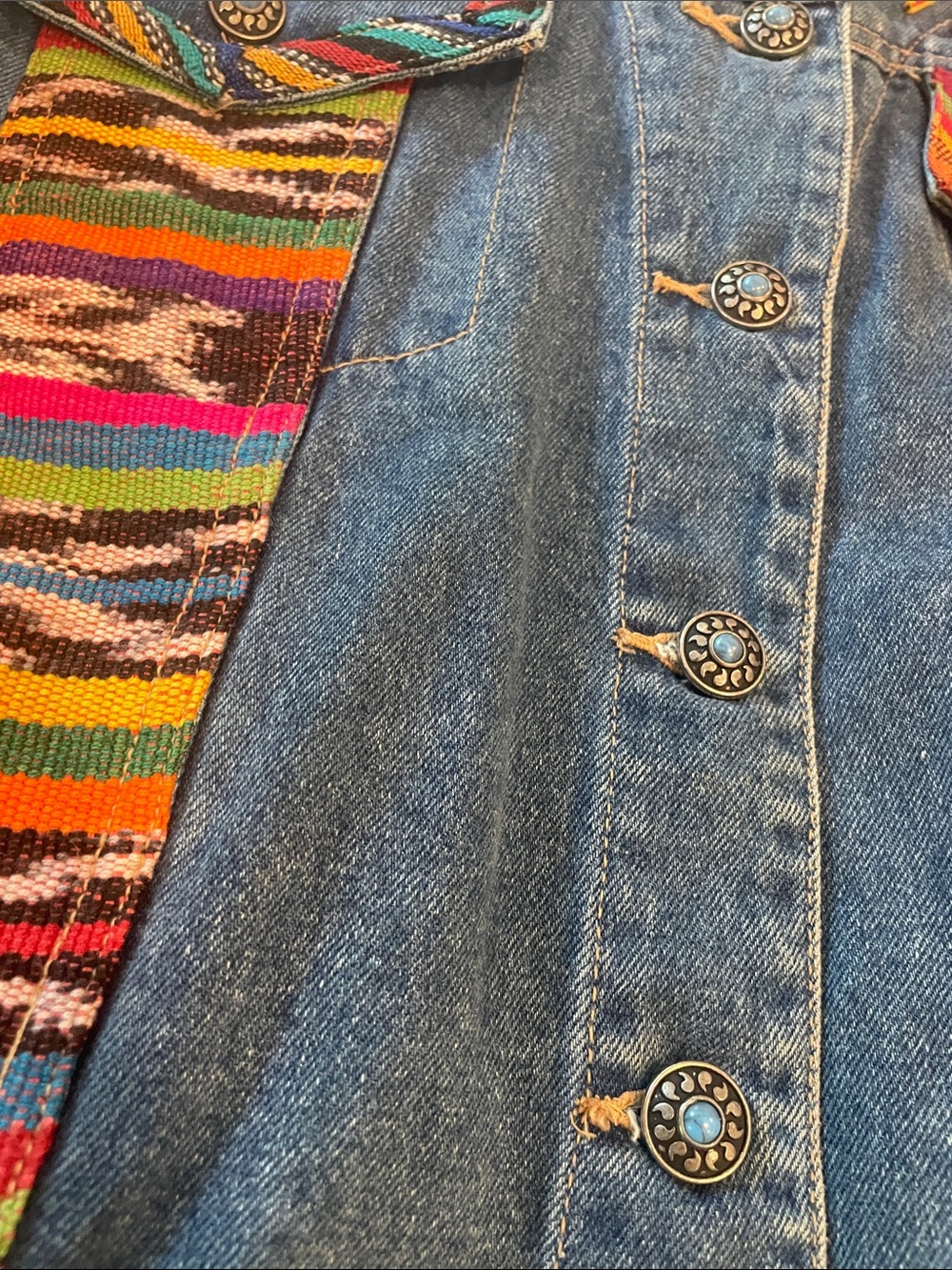 Carole Little Colorful Tribal Embellished Denim Jacket w Turquoise Sun Buttons - Picture 6 of 7